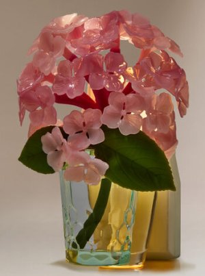 画像1: 【Bath&BodyWorks】Wallflowers本体：Pink Hydrangea (あじさい) ナイトライト