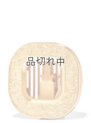 画像1: 【Bath&BodyWorks】カーフレグランスホルダー(ベント＆バイザークリップ付)：スタンプゴールドフラワー