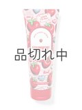 【Bath&BodyWorks】ボディクリーム：ストロベリーパウンドケーキ