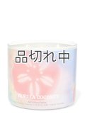 【Bath&BodyWorks】3-wickキャンドル（14.5oz）：バニラココナッツ