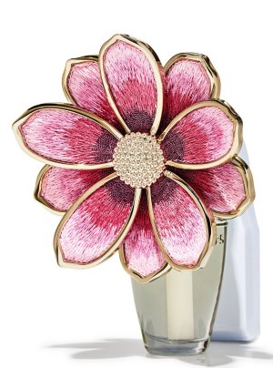 画像2: 【Bath&BodyWorks】香りの強さが調節できる★Wallflowers本体 Scent Control：Embroidery Flower (刺繍フラワー)