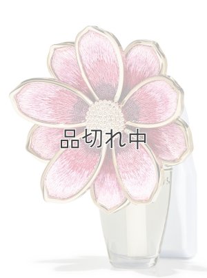 画像2: 【Bath&BodyWorks】香りの強さが調節できる★Wallflowers本体 Scent Control：Embroidery Flower (刺繍フラワー)