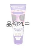 【Bath&BodyWorks】ボディクリーム：ウィンターベリーワンダー