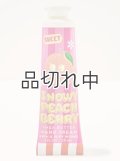 【Bath&BodyWorks】シアバターハンドクリーム：スノーウィーピーチベリー