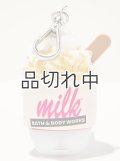 【Bath&BodyWorks】ミニハンドジェルホルダー：ミルクバーコーンフレークソフトサーブ