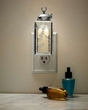 画像4: 【Bath&BodyWorks】香りの強さが調節できる★Wallflowers本体 Scent Control：バタフライランタンナイトライト