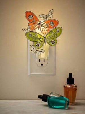 画像1: 【Bath&BodyWorks】香りの強さが調節できる★Wallflowers本体 Scent Control：ボタニカルバタフライナイトライト