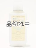【Bath&BodyWorks】ボディローション：ピニャコラーダスワール