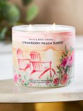 【Bath&BodyWorks】3-wickキャンドル（14.5oz）：ストロベリーピーチサンセット