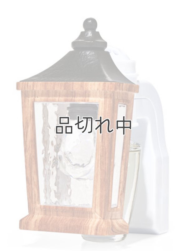 画像2: 【Bath&BodyWorks】ナイトライトセンサー付き★Wallflowers本体：コージーランタンナイトライト