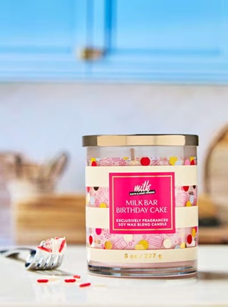 画像1: 【Bath&BodyWorks】シグネチャー1-wickキャンドル（8oz）：ミルクバーバースデーケーキ