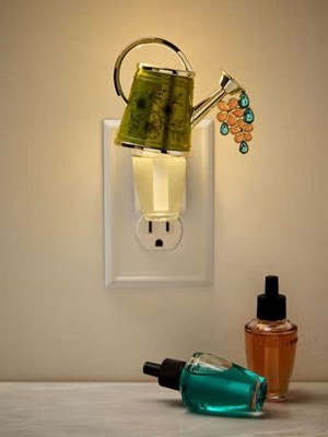 画像5: 【Bath&BodyWorks】香りの強さが調節できる★Wallflowers本体 Scent Control：ウォータリングカンナイトライト
